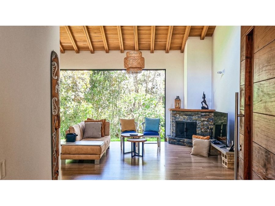 Beautiful single family home in el Escobero